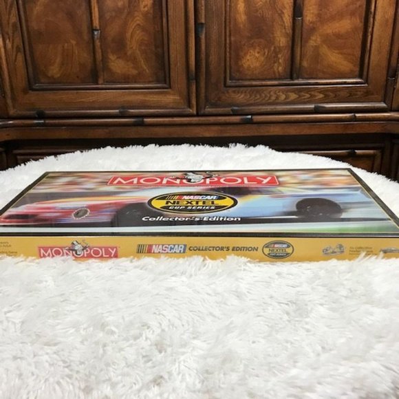*RARE* NASCAR Nextel Cup Series Collector's Edition Monopoly - Picture 14 of 16